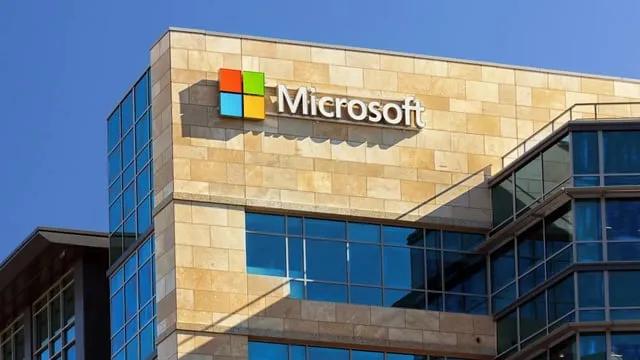 Microsoft drar i handbromsen: AI är nu dyrare än mänsklig personal
