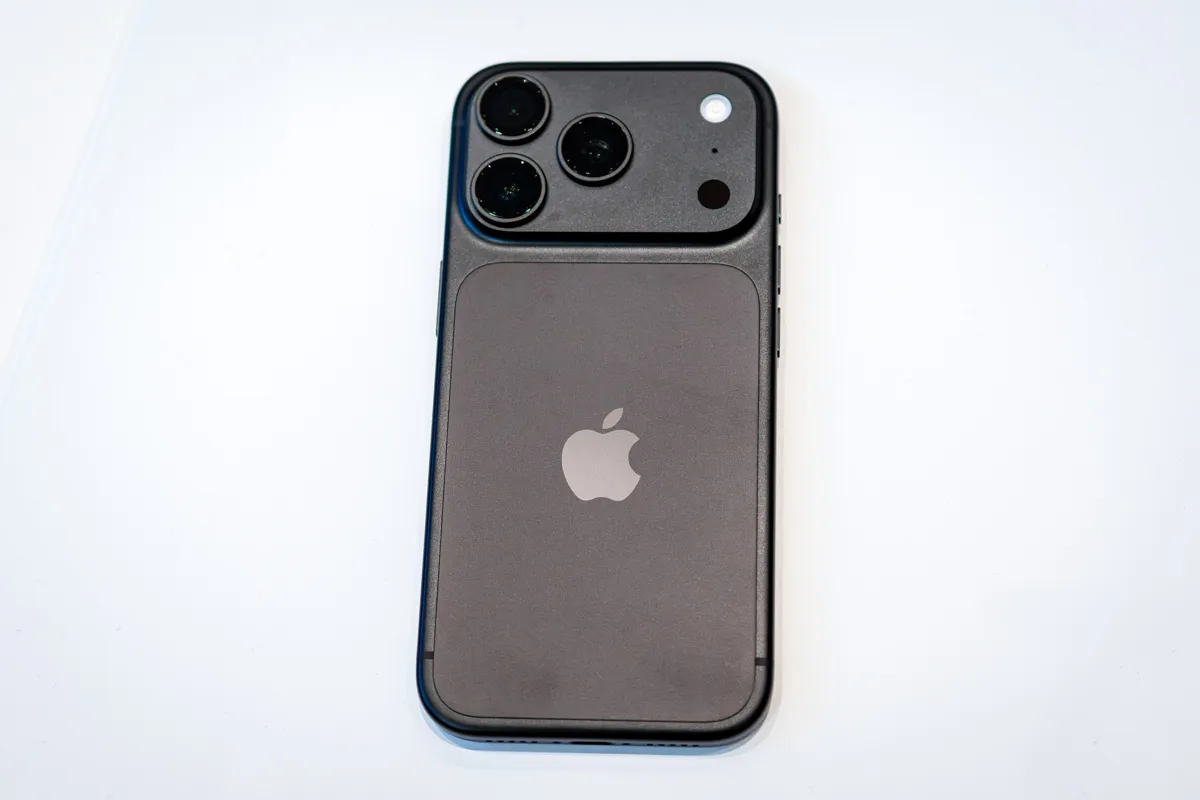 Äntligen: Svarta iPhone Pro gör comeback i Apples nya 18-serie