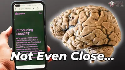 En hand håller en mobiltelefon som visar en artikel om ChatGPT. Bredvid syns en hjärna. Texten "Not Even Close..." är överlagrad.